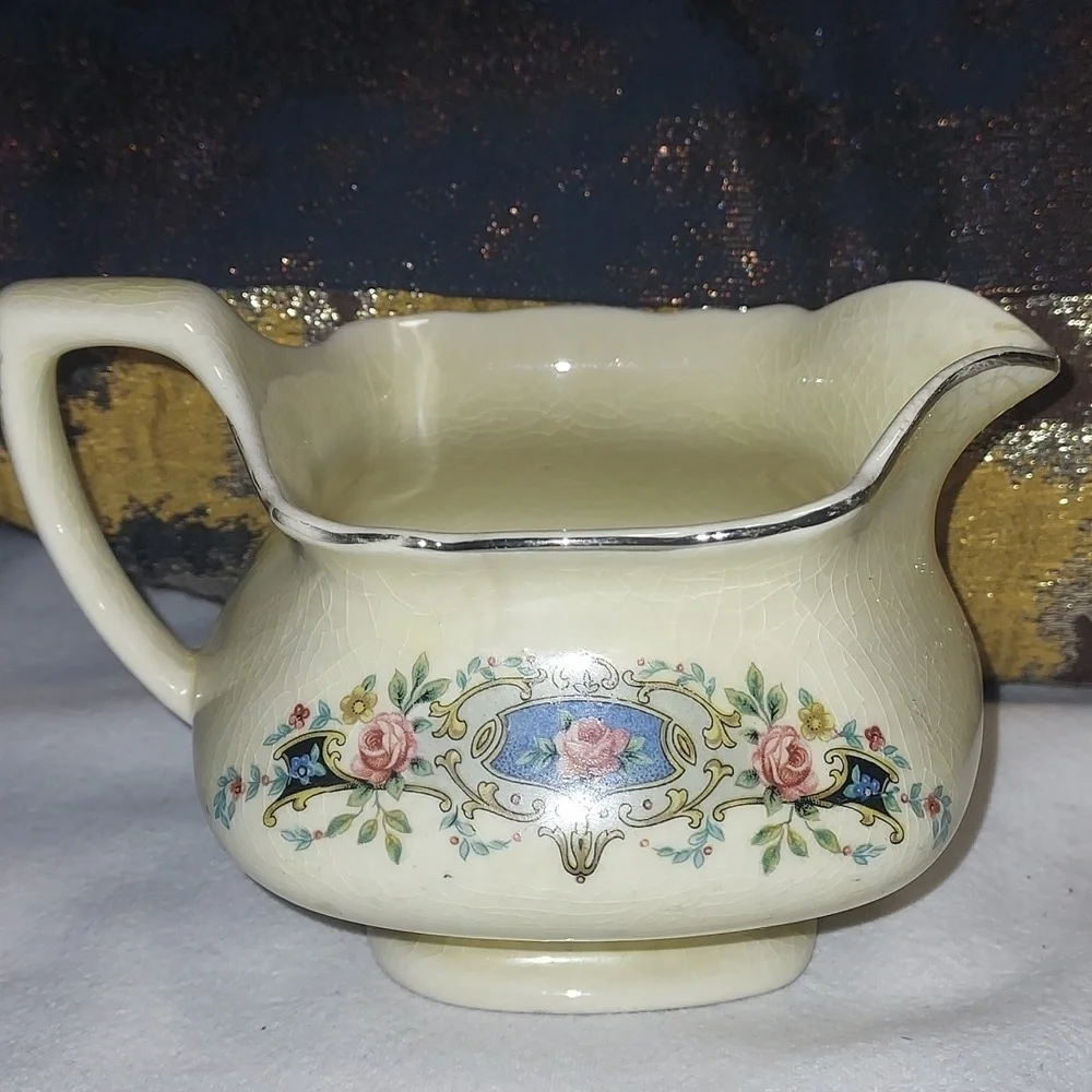 LIDO WS George Canarytone creamer from the 1940s